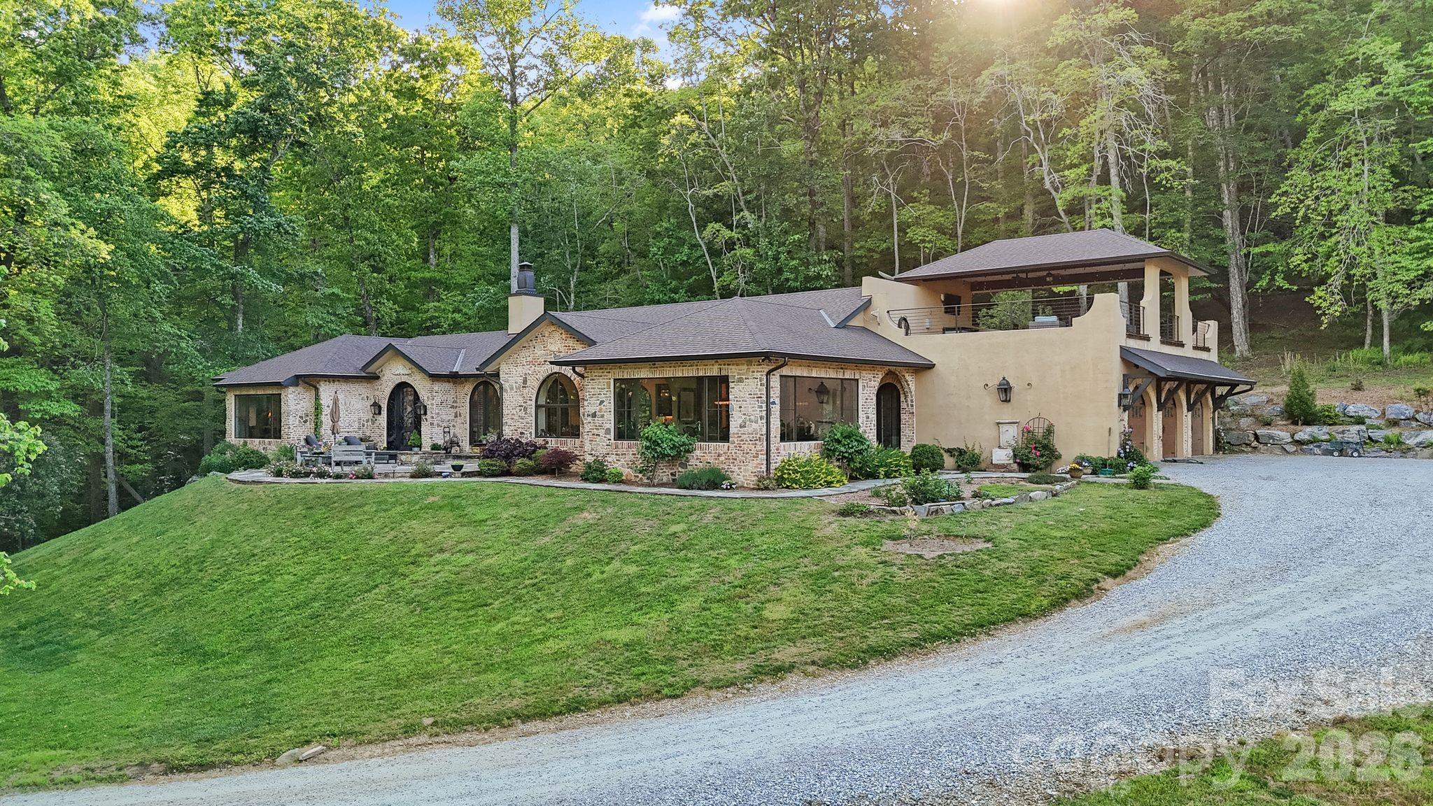 959 & 957 Dave Whitaker Road