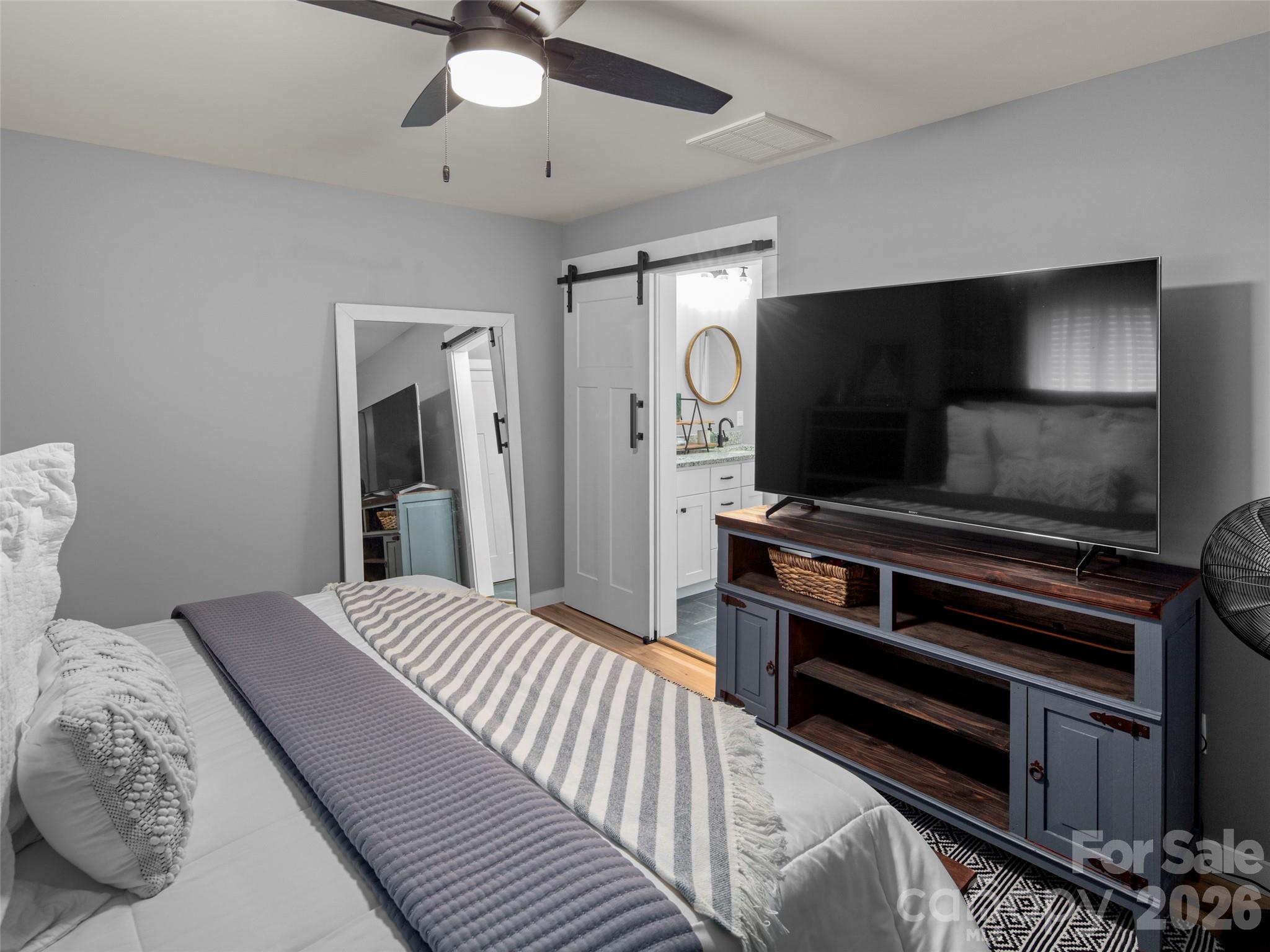 Honeycrisp - Residential