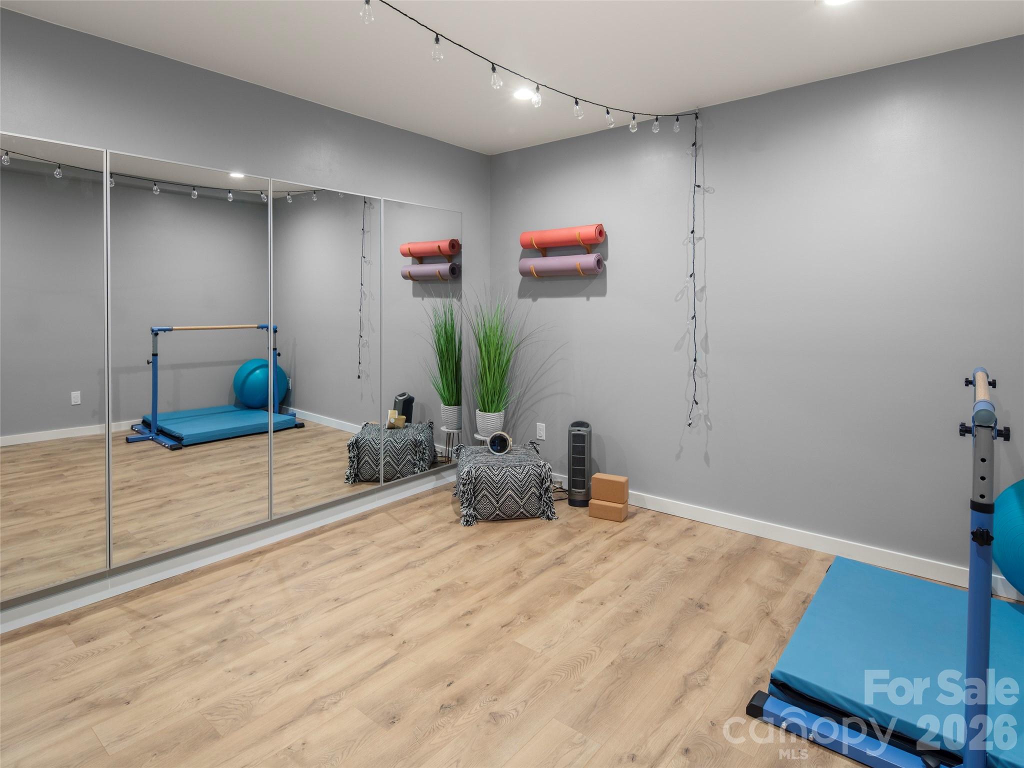 Honeycrisp - Residential