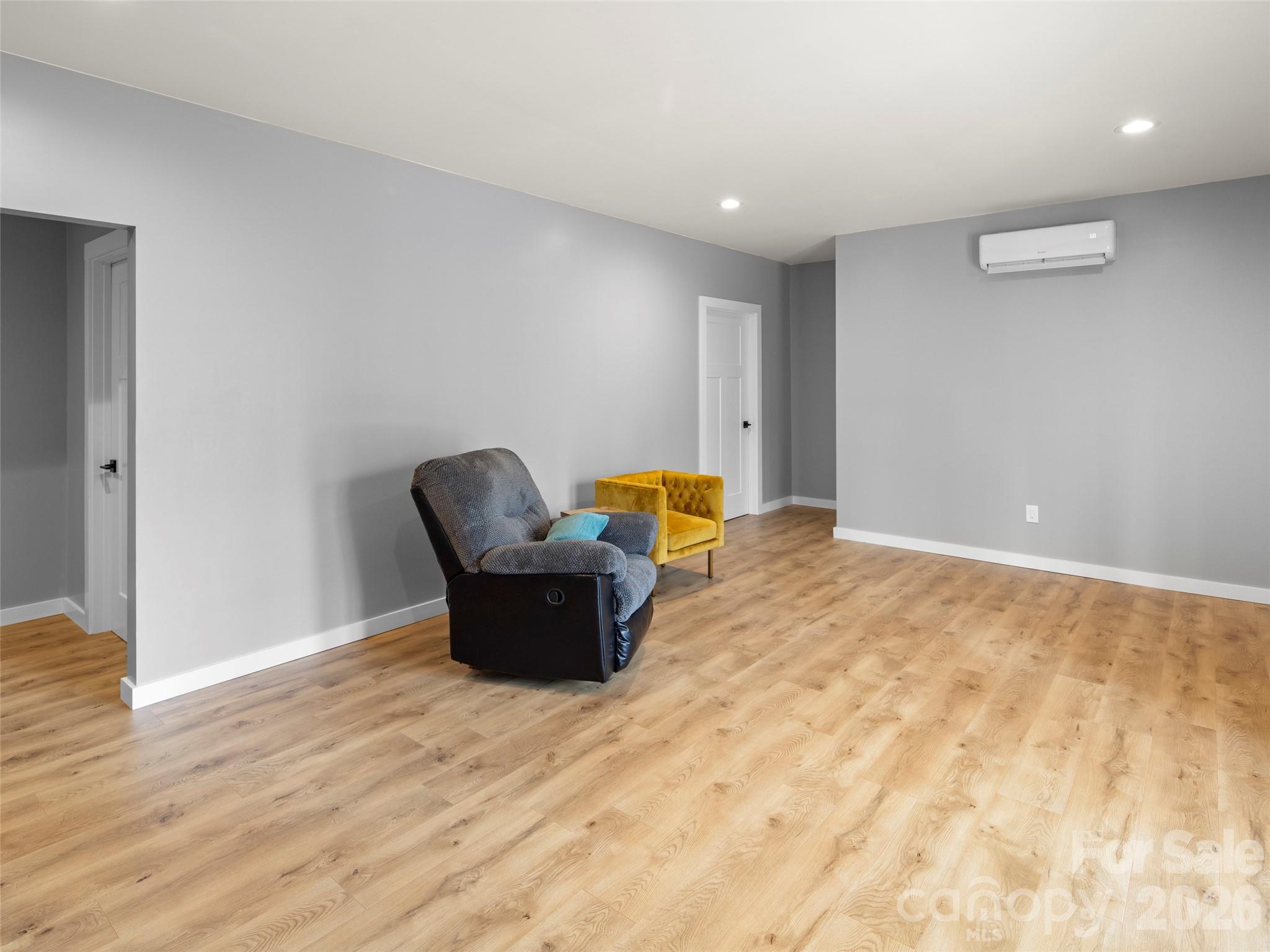 Honeycrisp - Residential