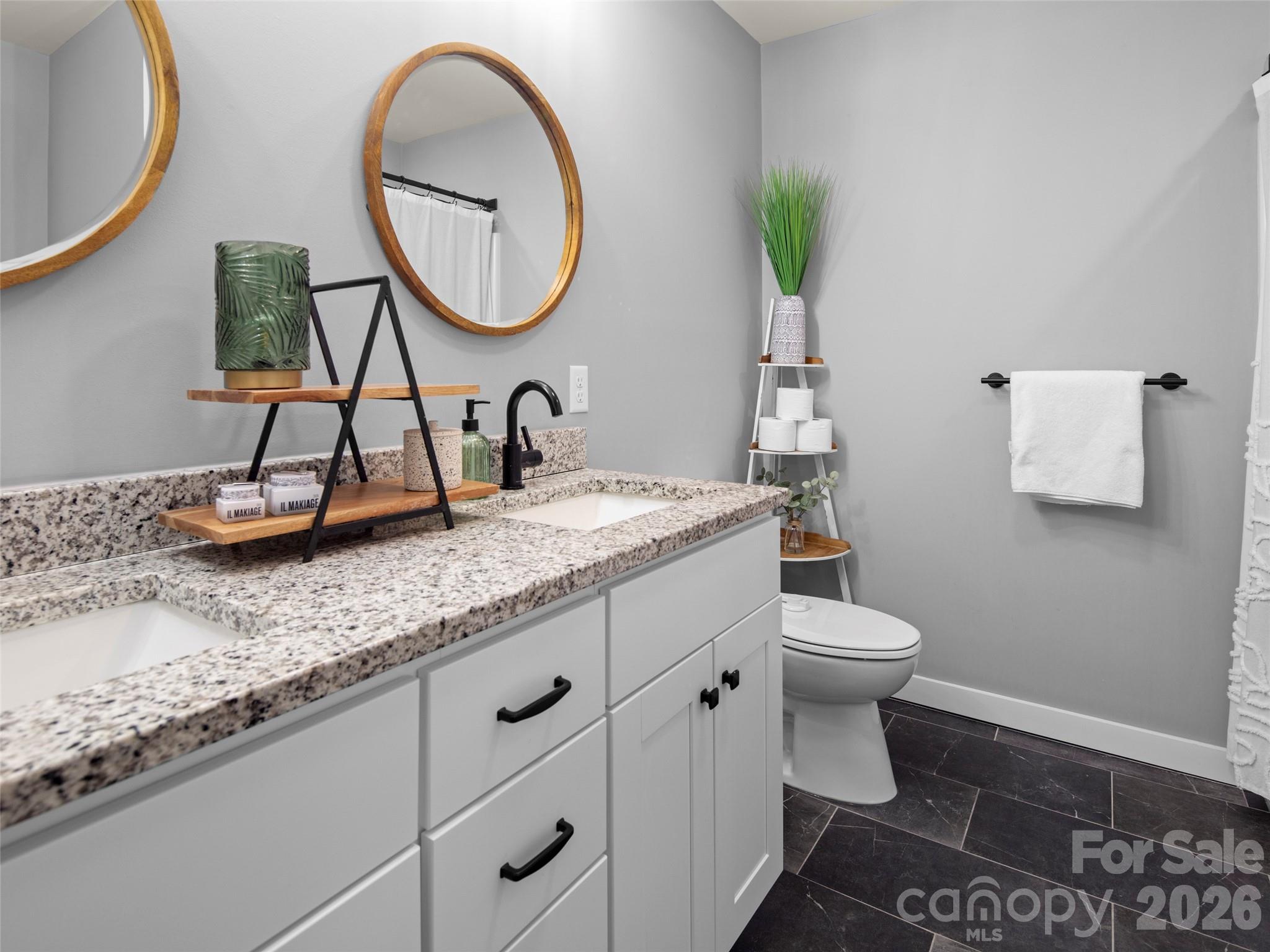 Honeycrisp - Residential