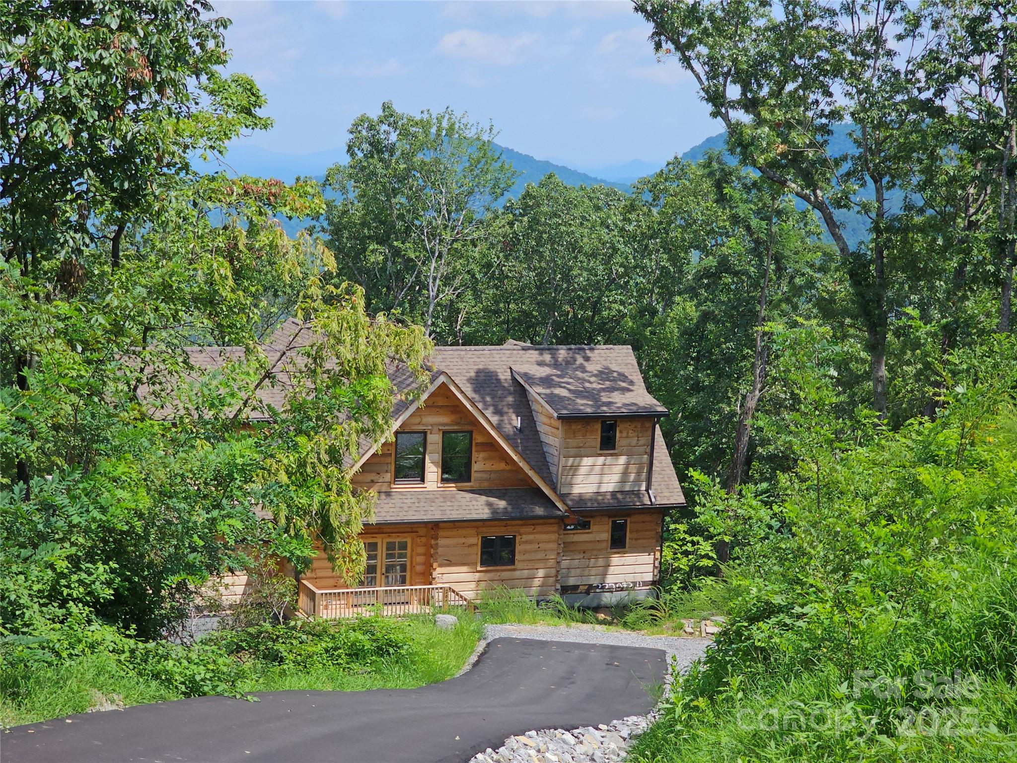 266 Potomac Falls Drive