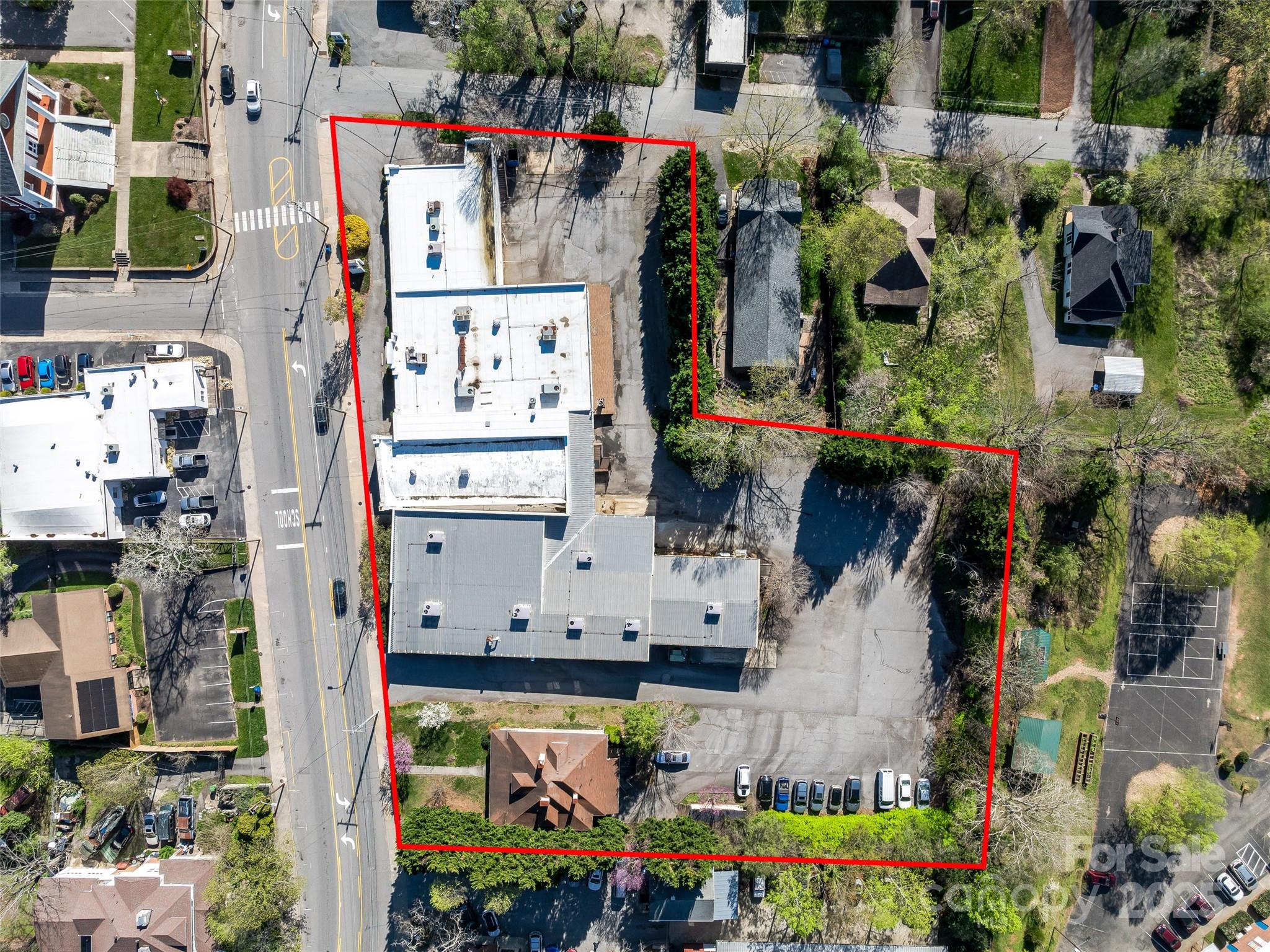 544 Haywood Road