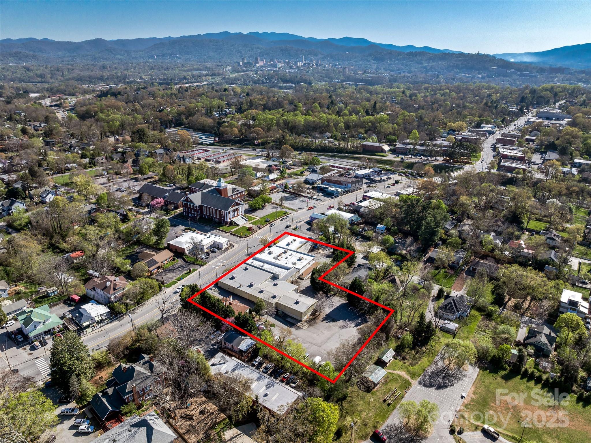 544 Haywood Road