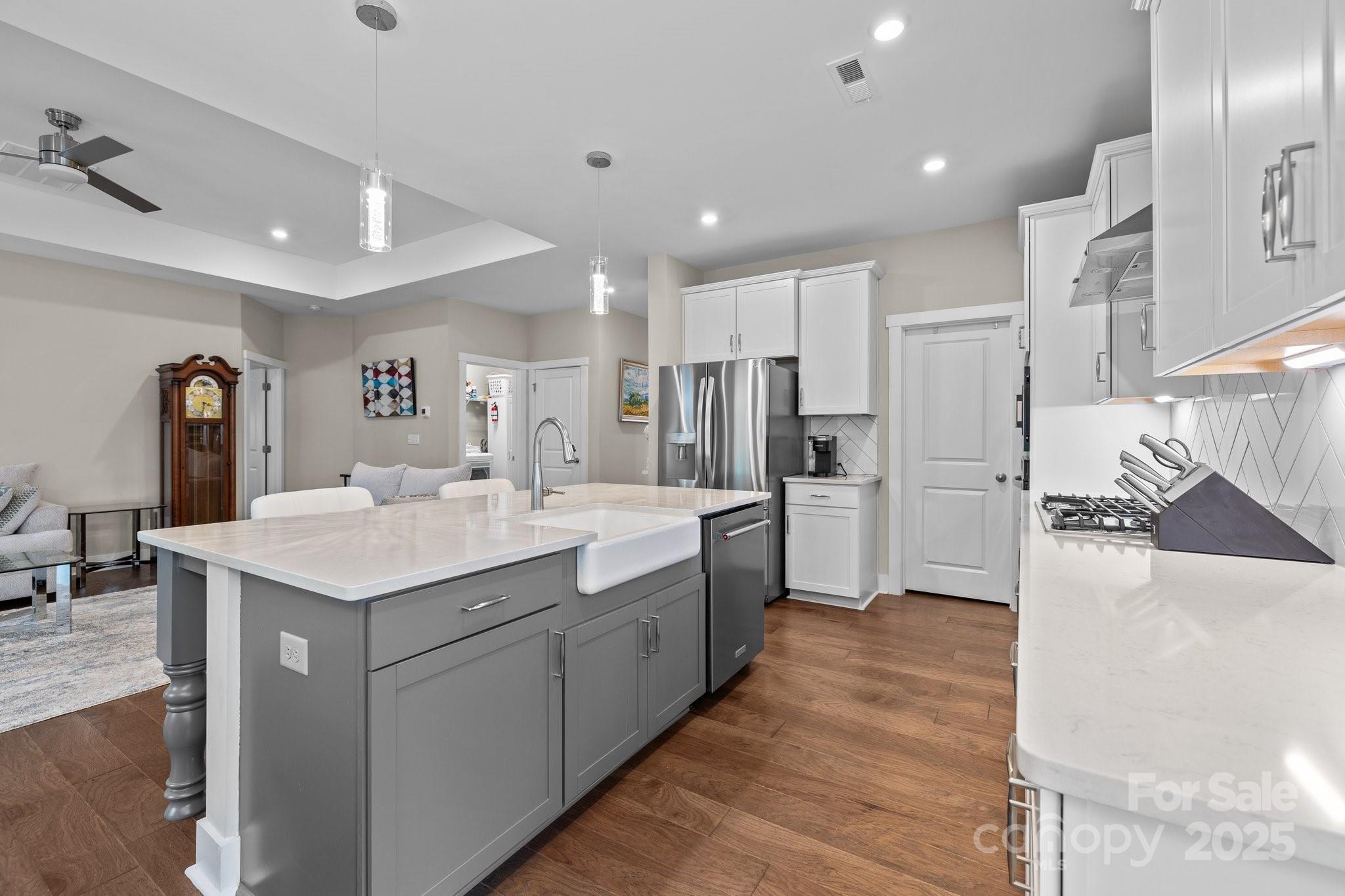 Paddlers Cove - Residential