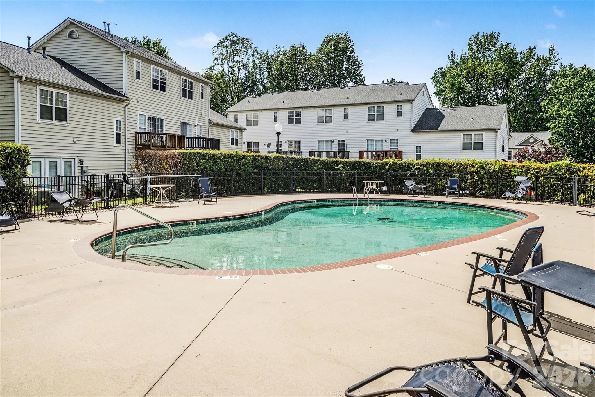 Avalon at Mallard Creek - Residential
