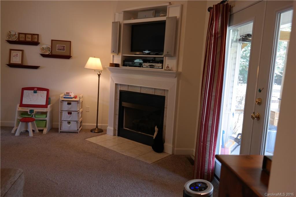 Roberta Farms - Residential