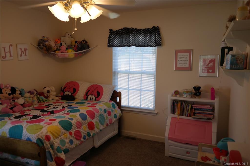 Roberta Farms - Residential