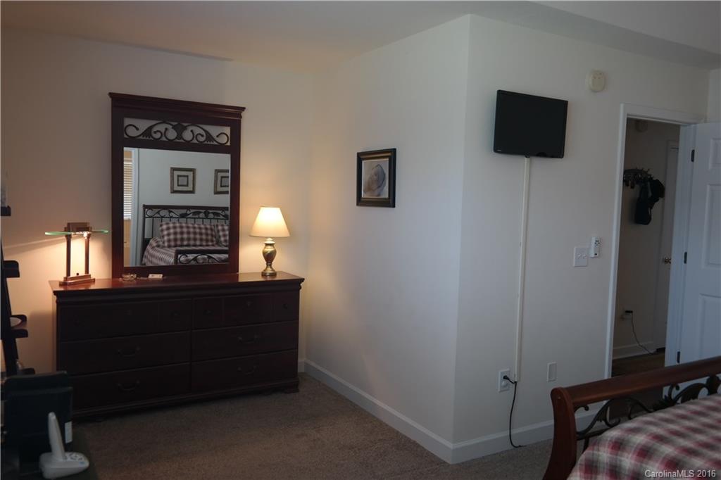 Roberta Farms - Residential