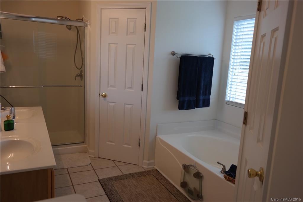 Roberta Farms - Residential