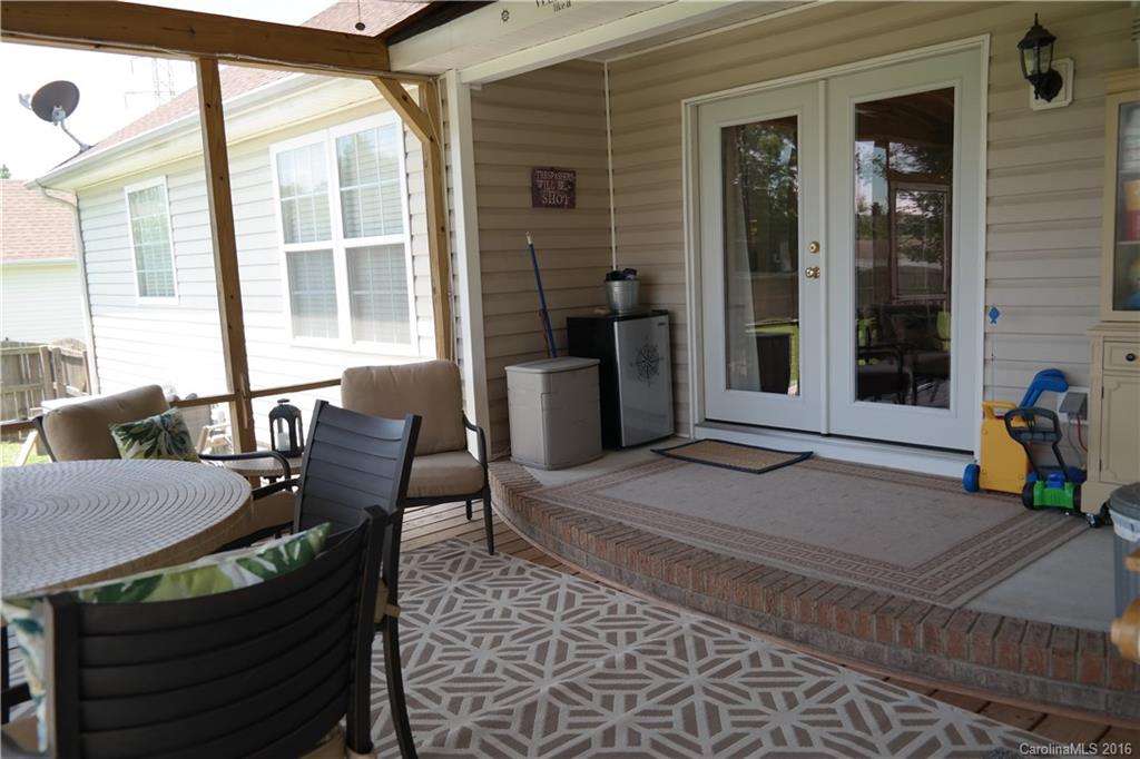 Roberta Farms - Residential