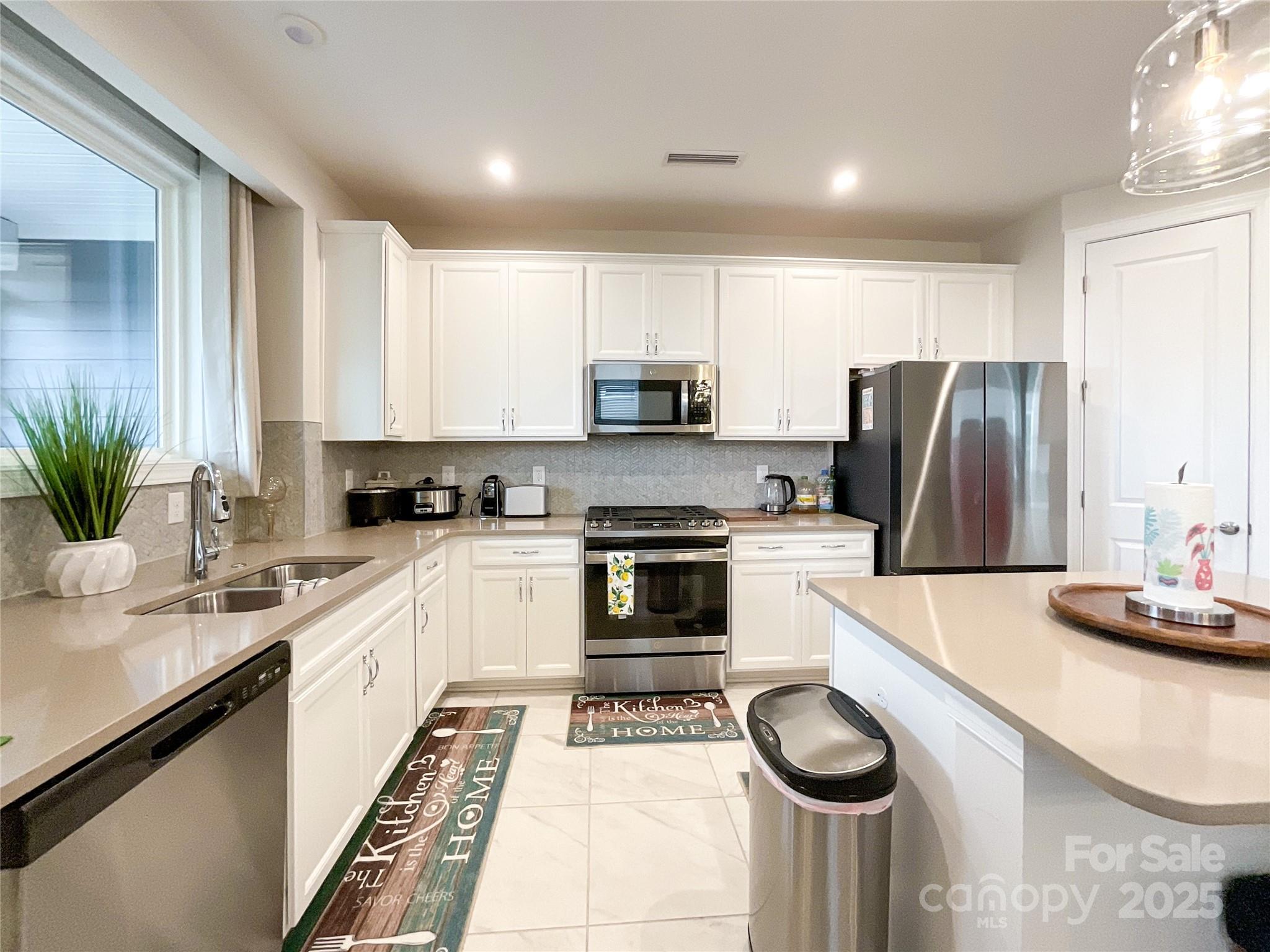 9027 Daring Court