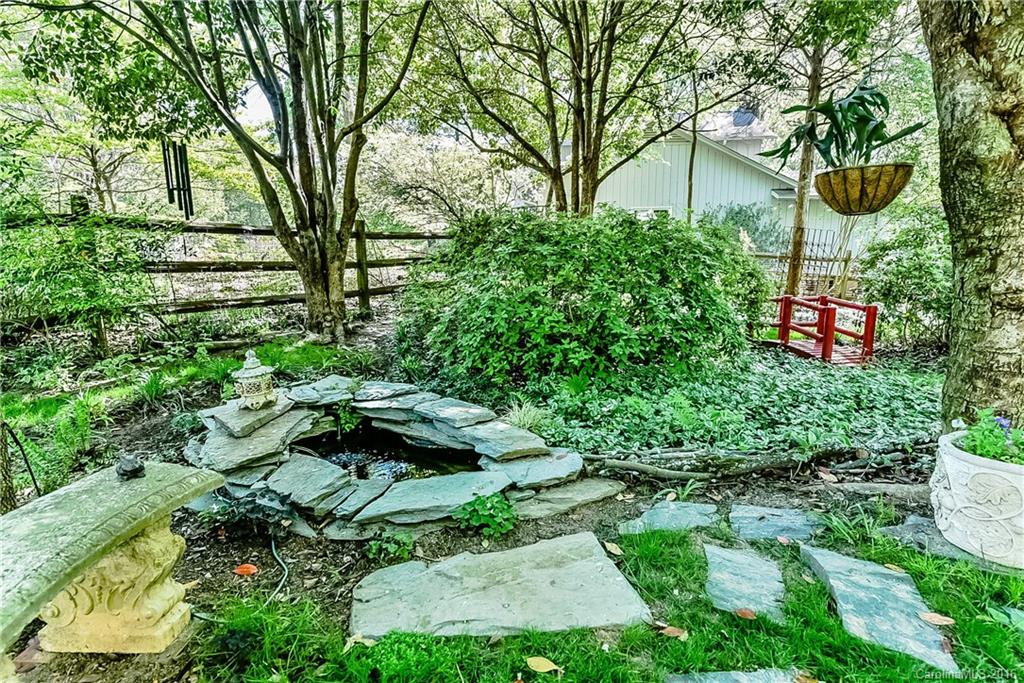 Hampton Leas - Residential