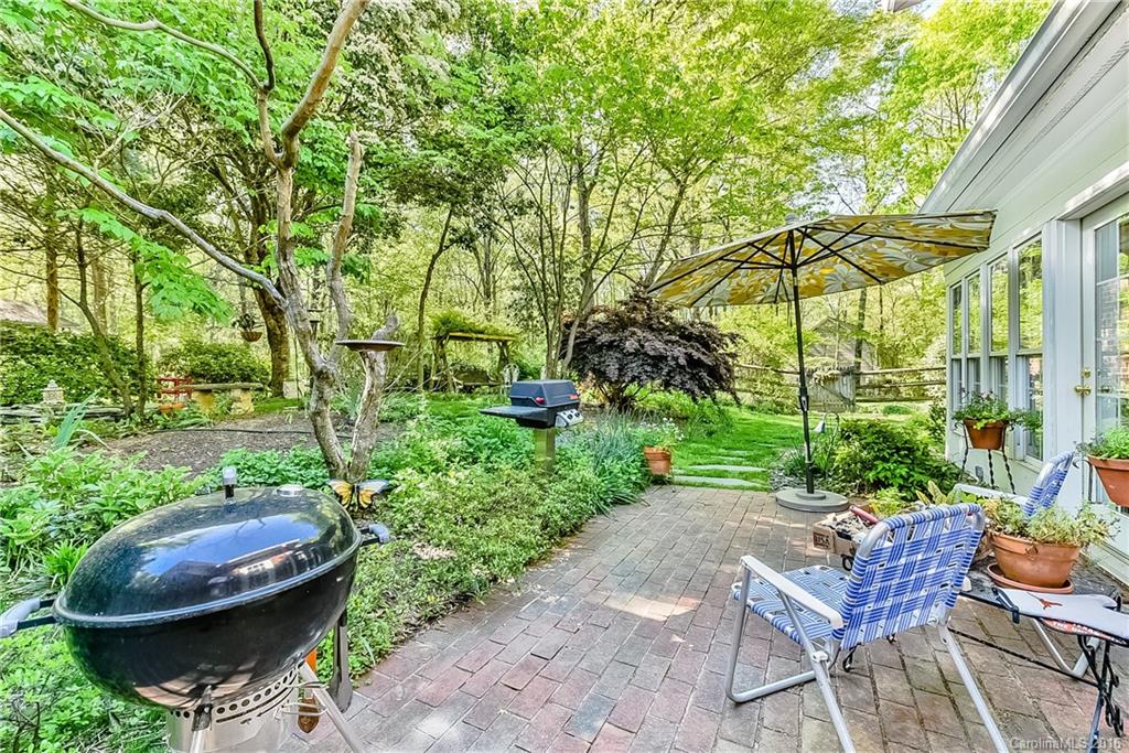 Hampton Leas - Residential