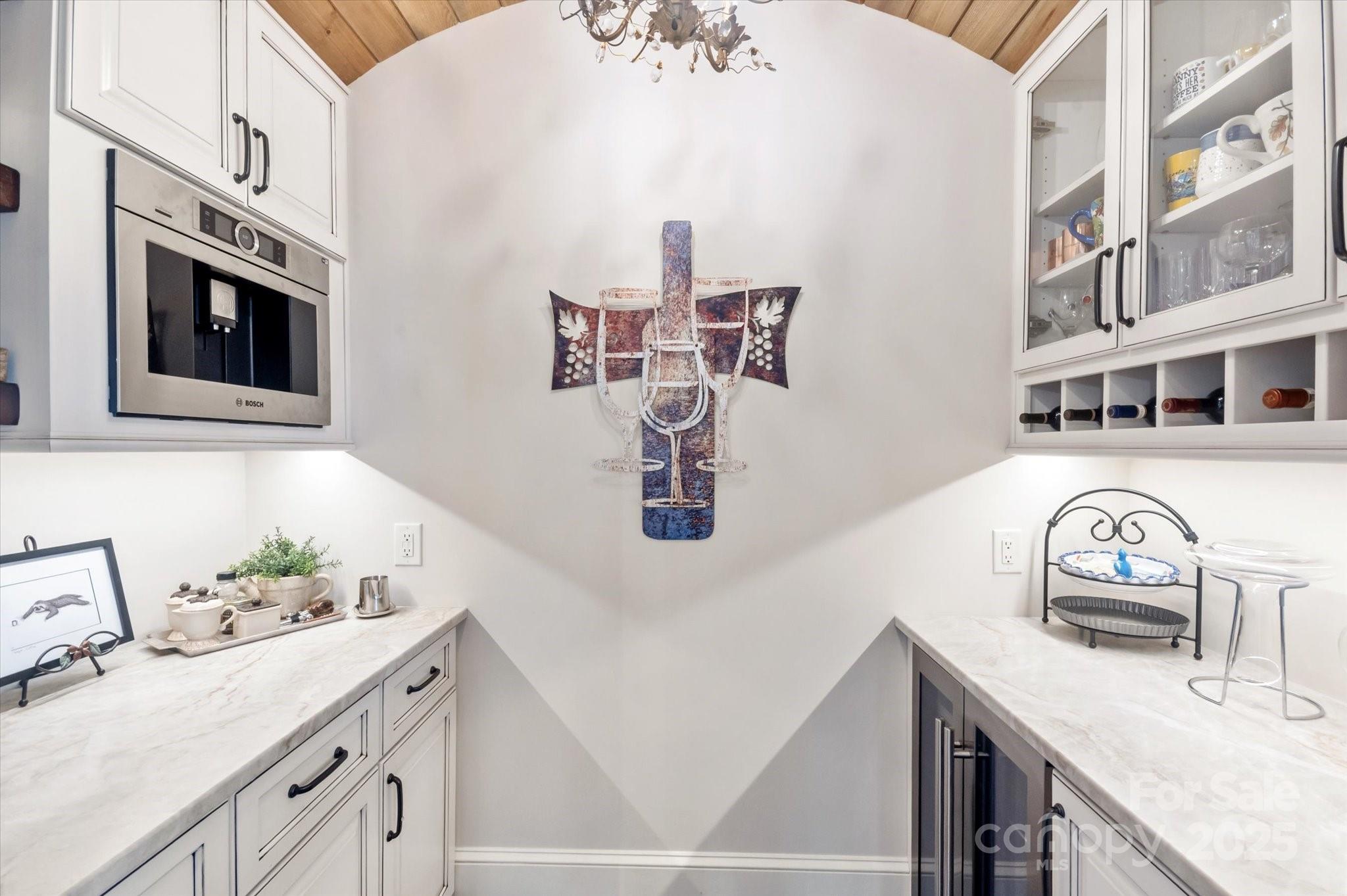 Lake Toxaway Estates - Residential