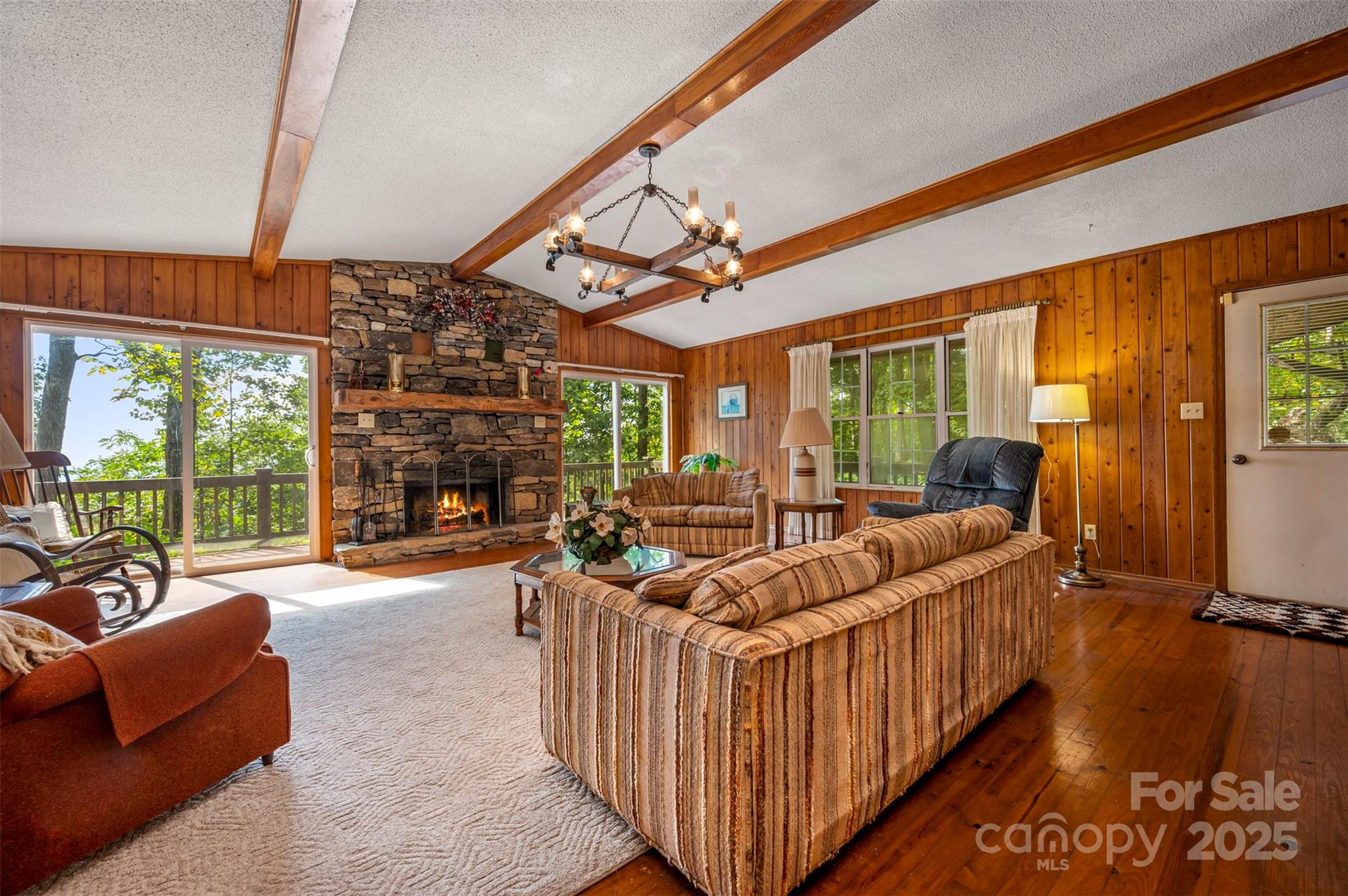 2575 White Oak Mountain Road