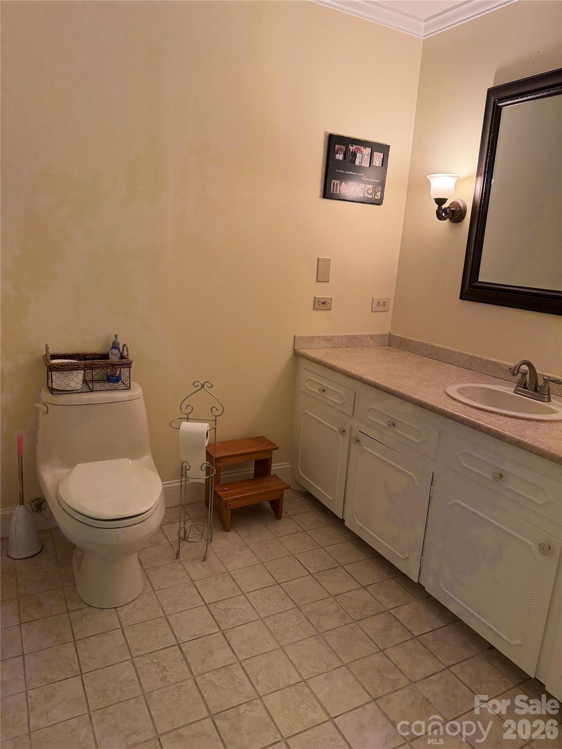 CLAREMONT - Residential