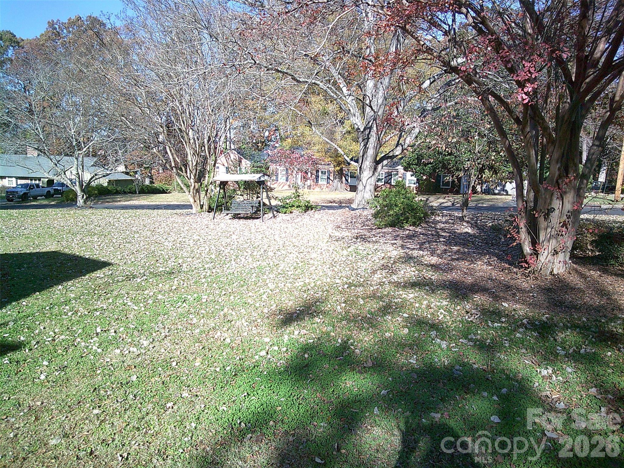 CLAREMONT - Residential