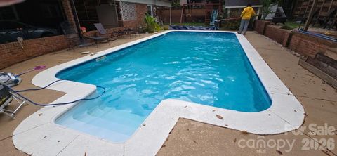 1339 Carmen Lane Gastonia NC 28054