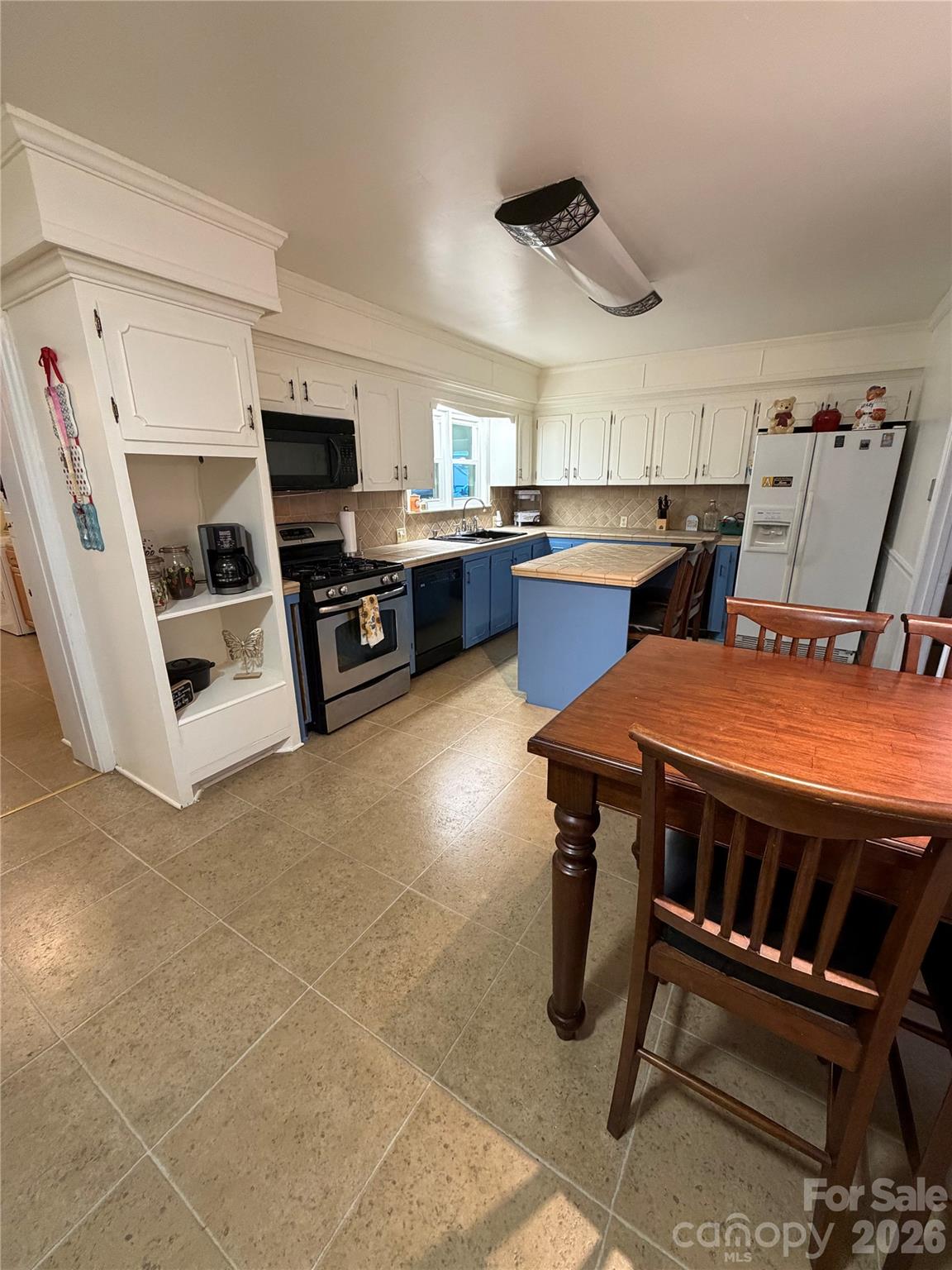 CLAREMONT - Residential