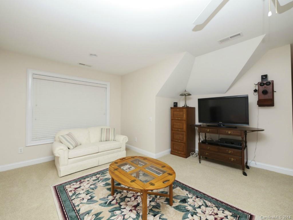 Water Edge - Residential