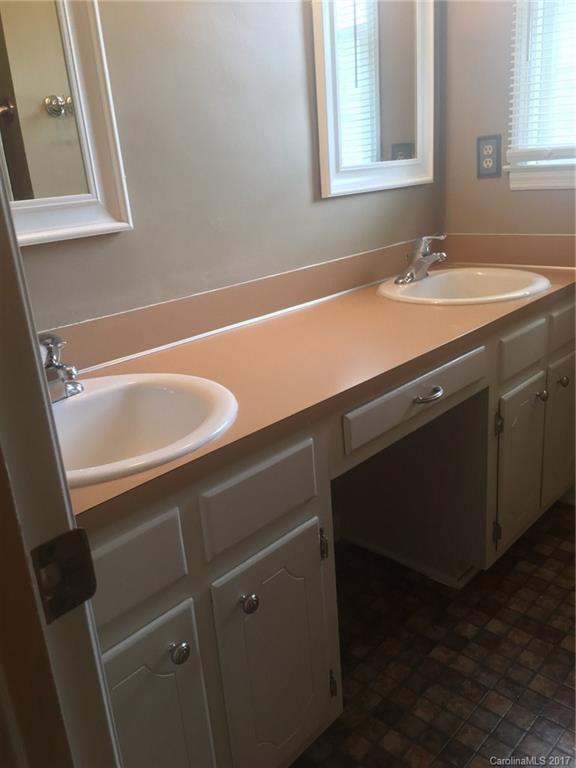 Pitts Down - Residential