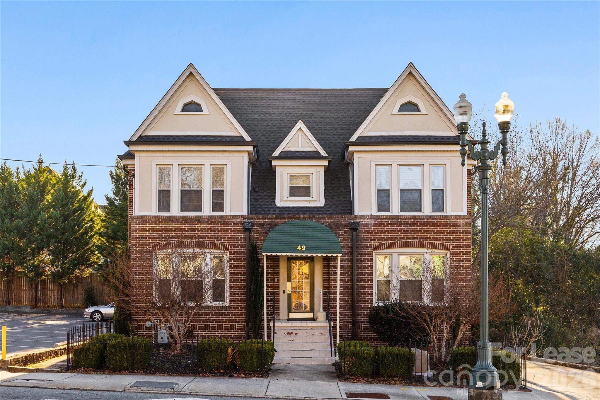 49 Corban Avenue SW 15