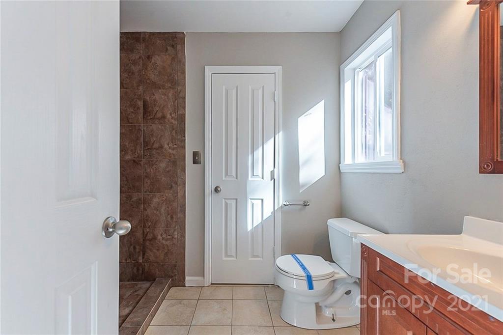 Tega Cay - Residential