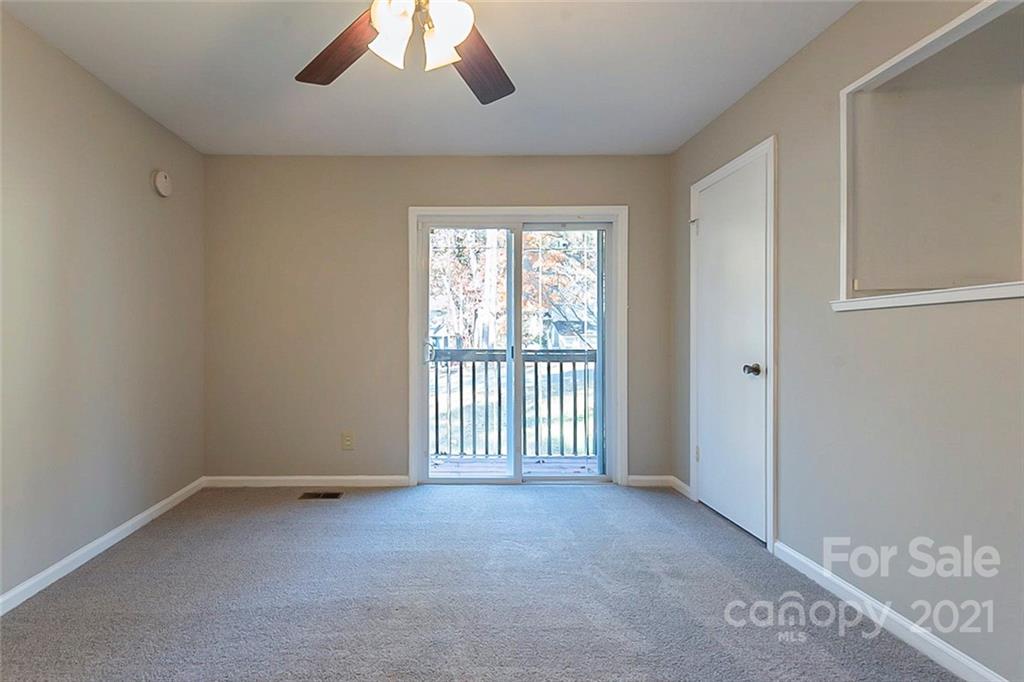 Tega Cay - Residential