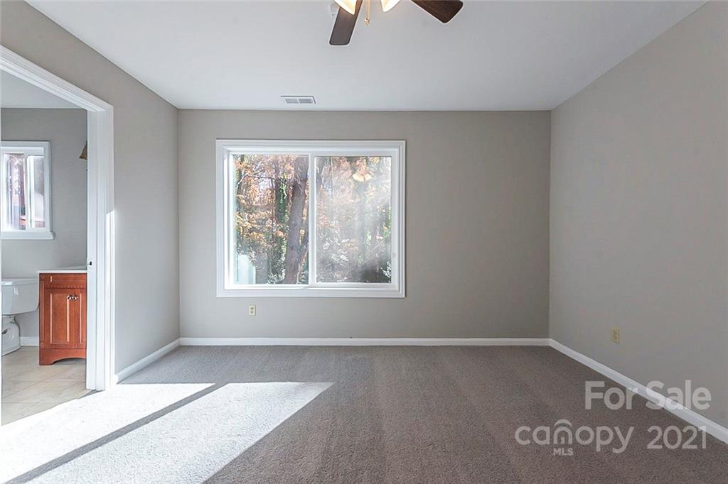 Tega Cay - Residential