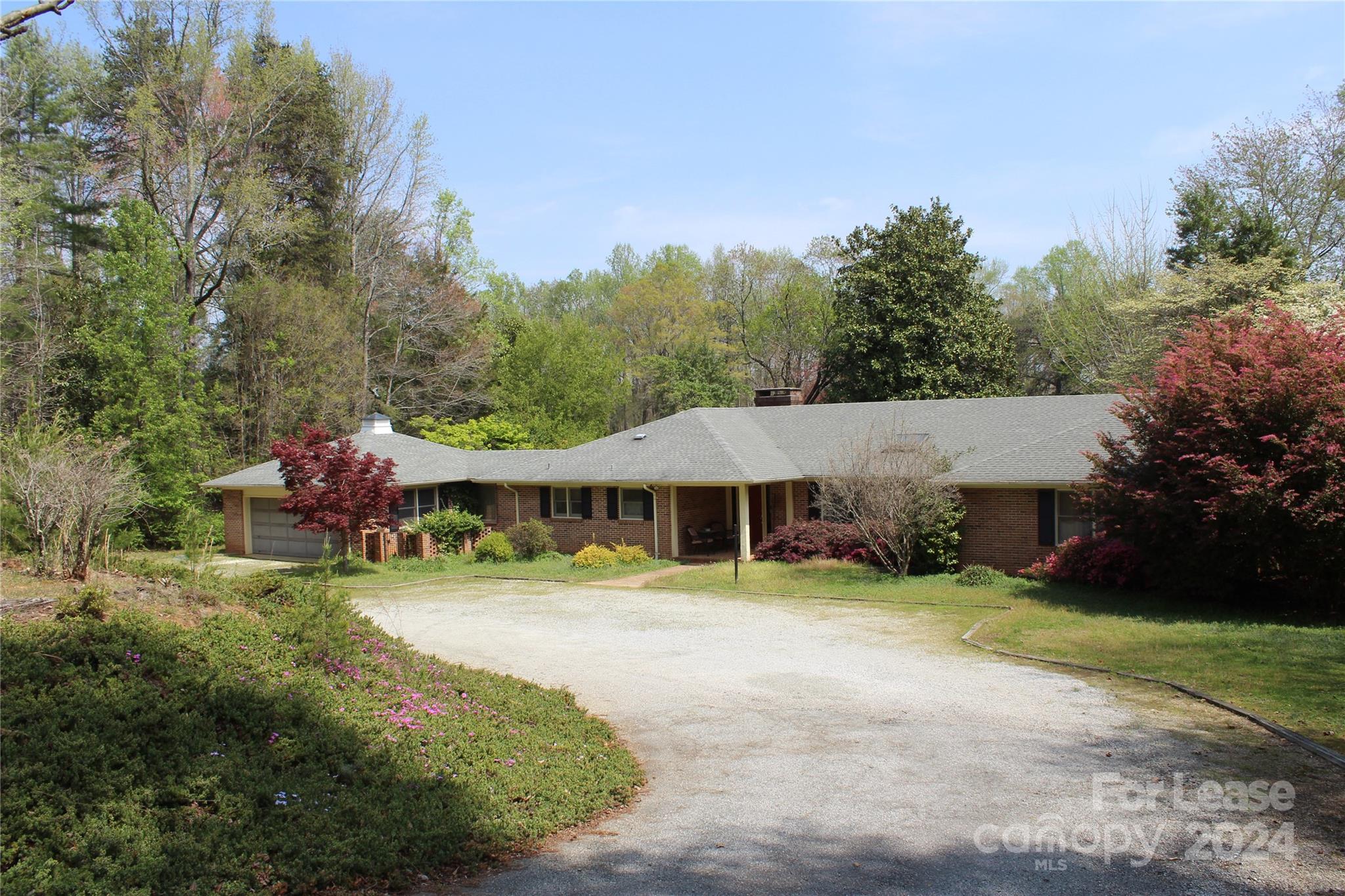 Red Fox - Residential Lease