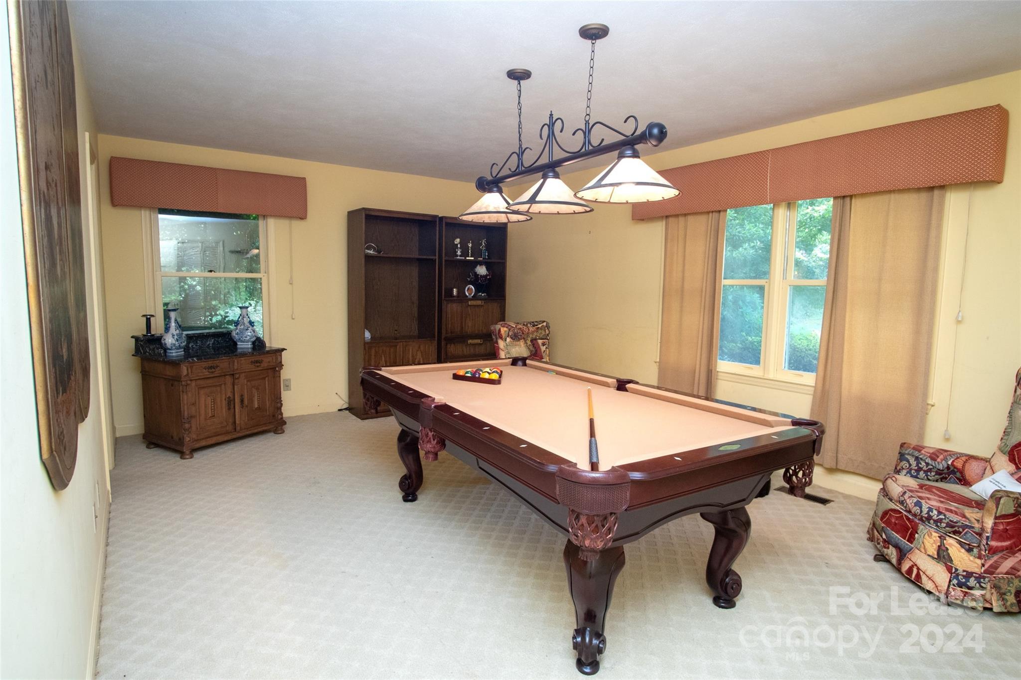 Red Fox - Residential Lease