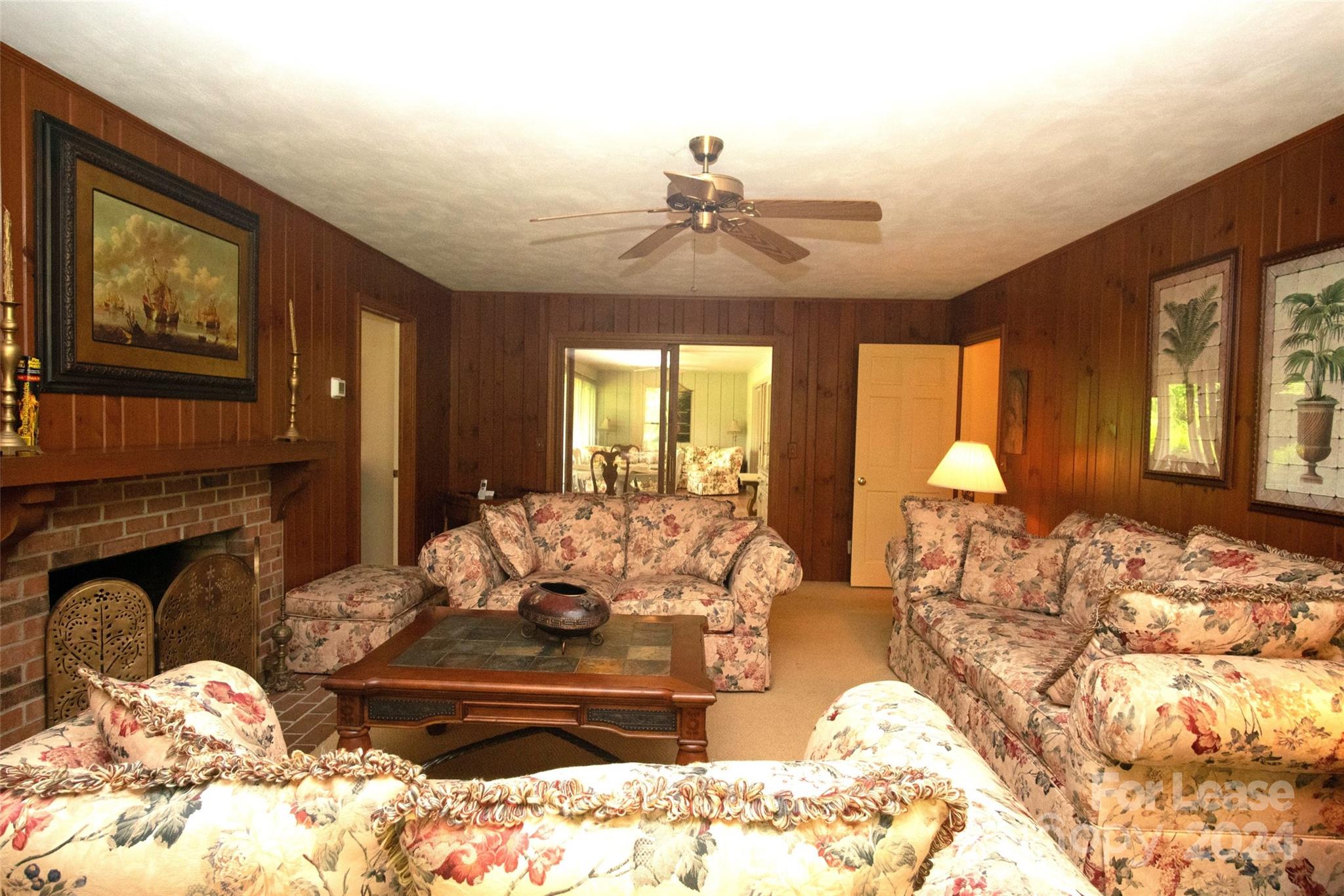 Red Fox - Residential Lease