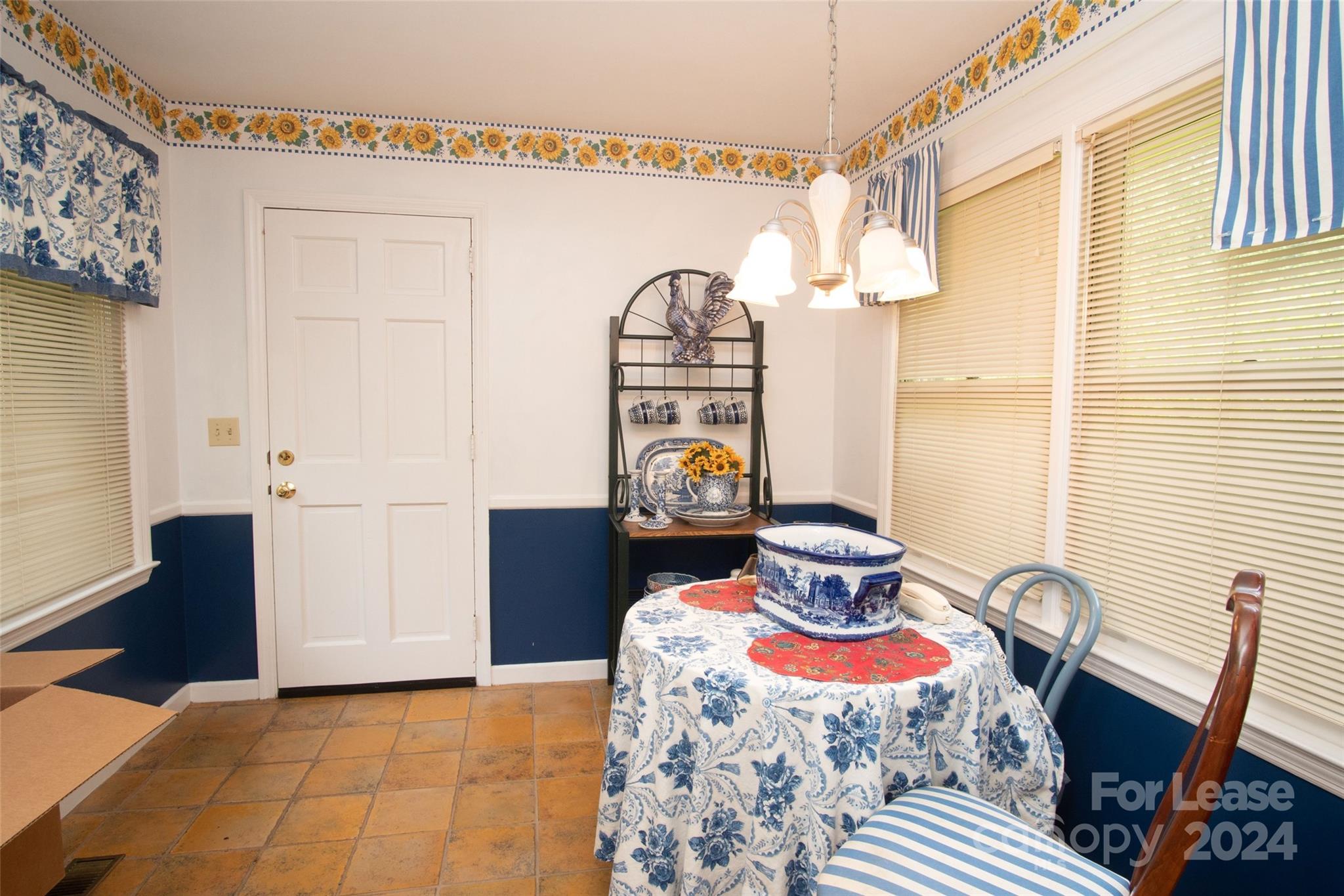 Red Fox - Residential Lease