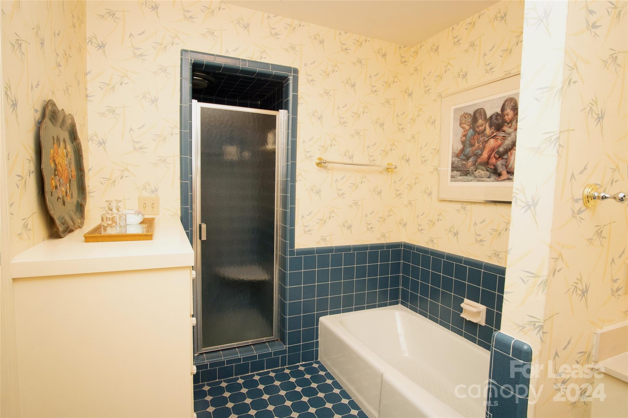 Red Fox - Residential Lease