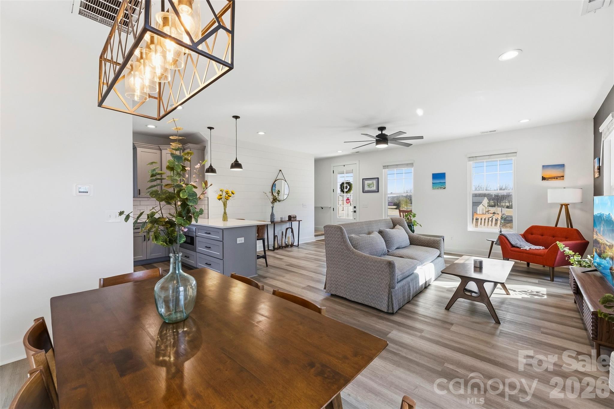 Hawthorne Commons - Residential