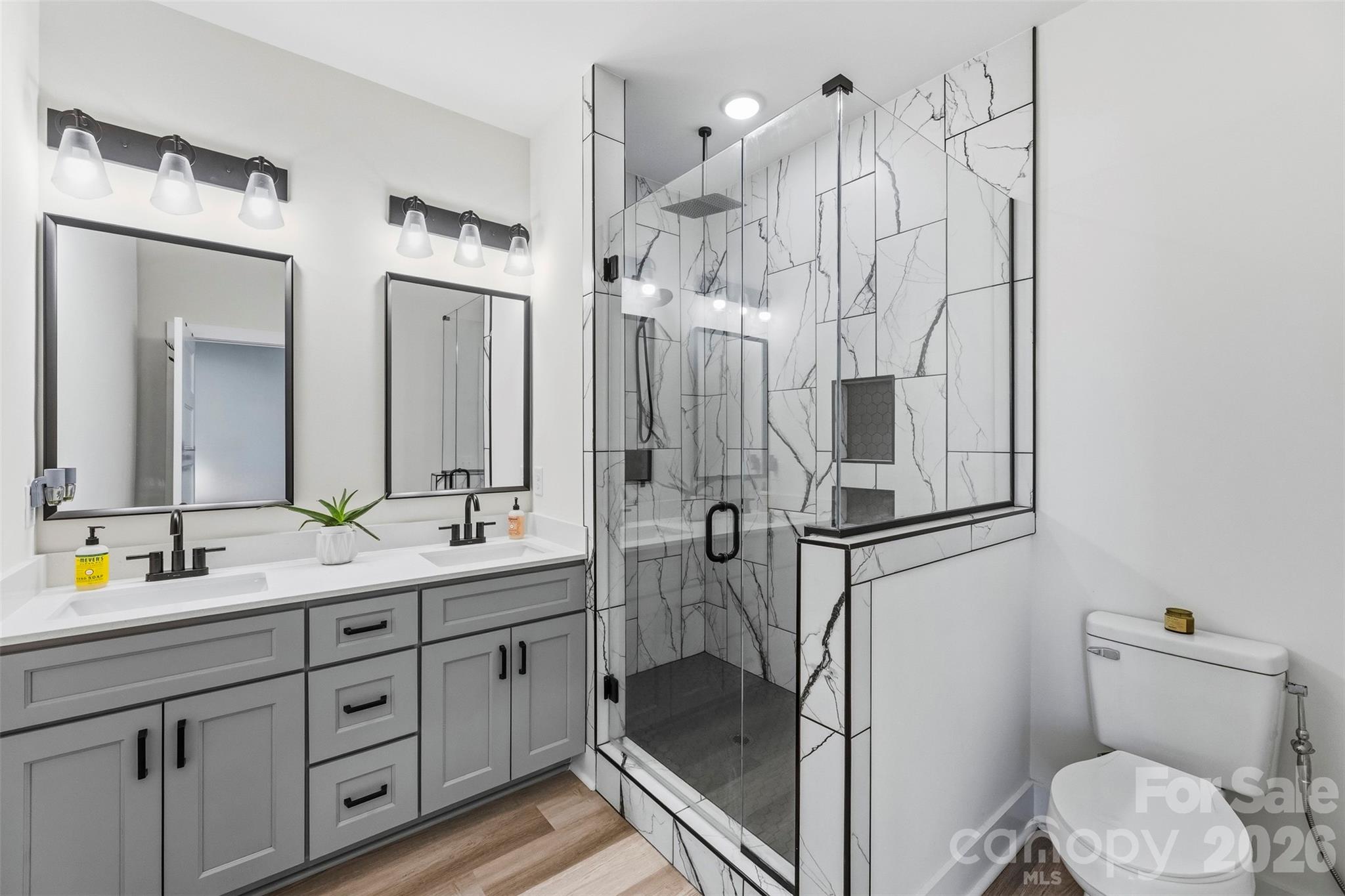 Hawthorne Commons - Residential