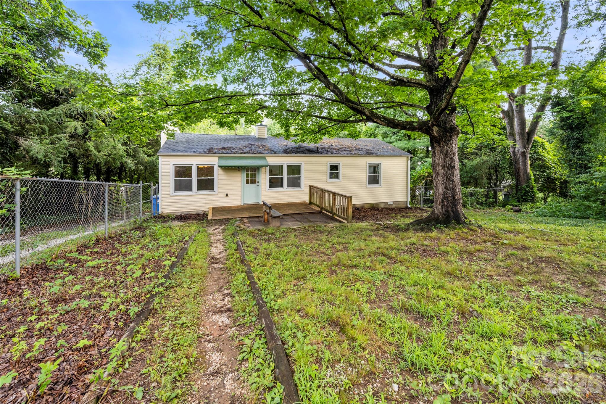 107 Wilshire Drive, Asheville, NC, 28806