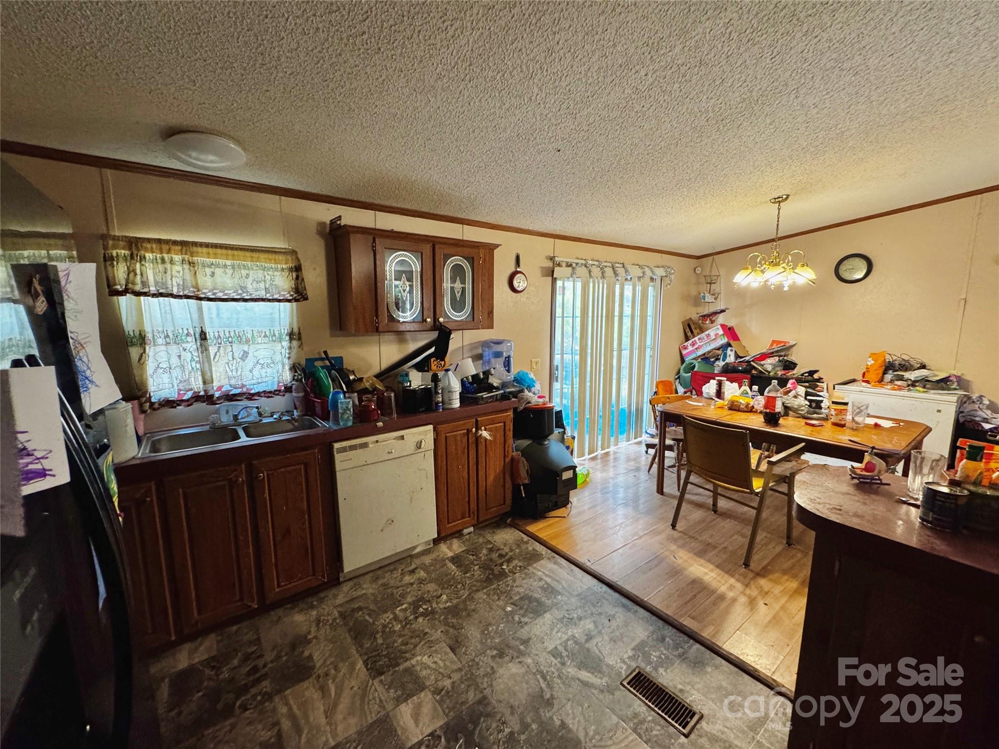 Pinewood Acres - Residential