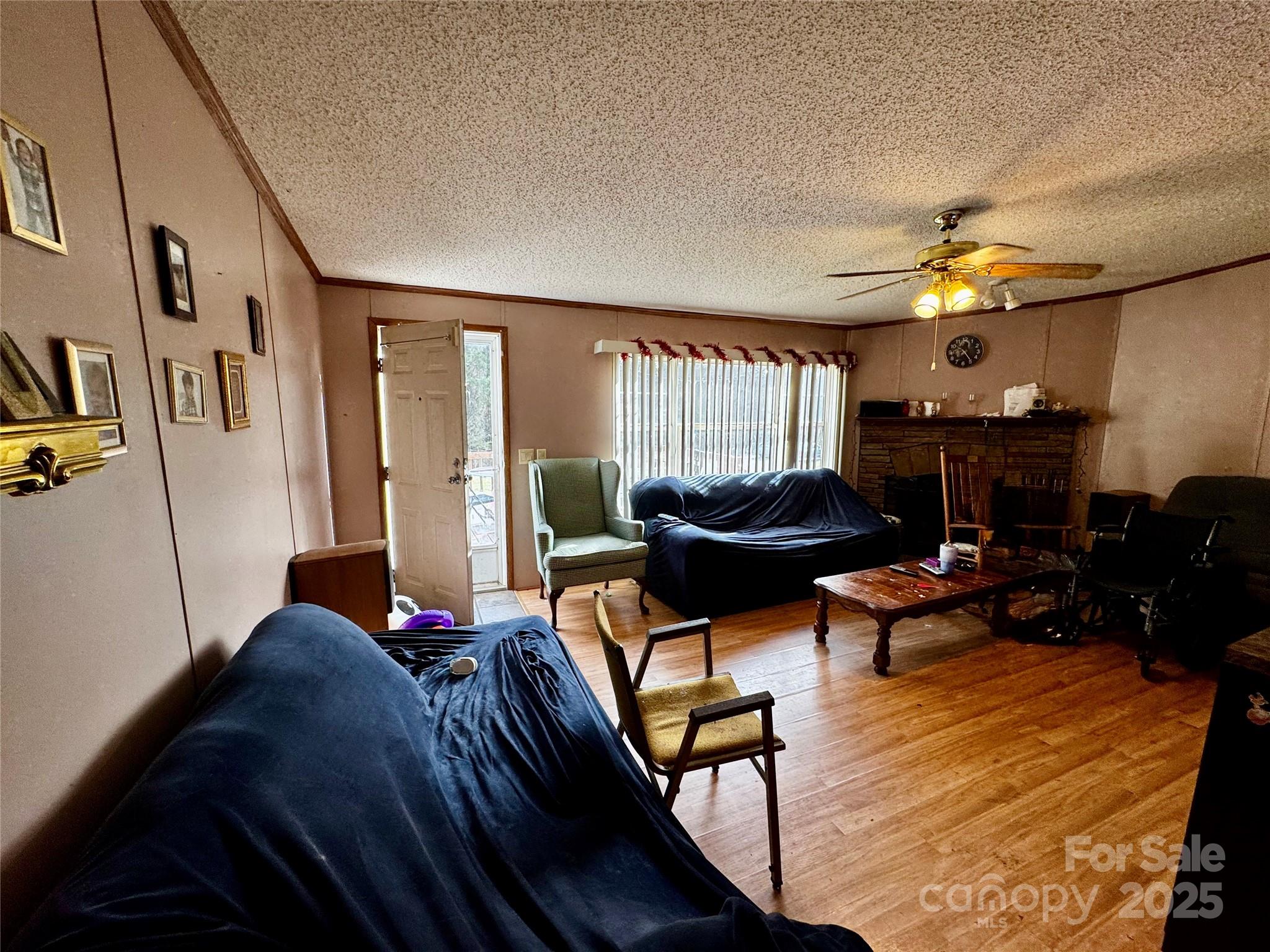 Pinewood Acres - Residential