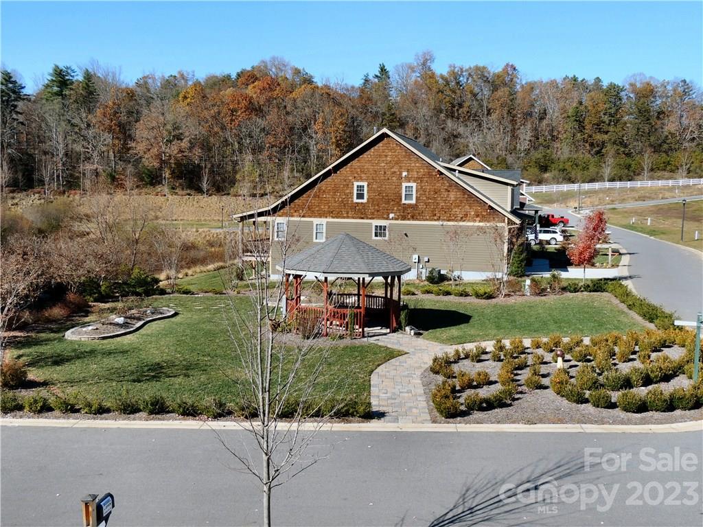 Pinebrook Farms - Residential