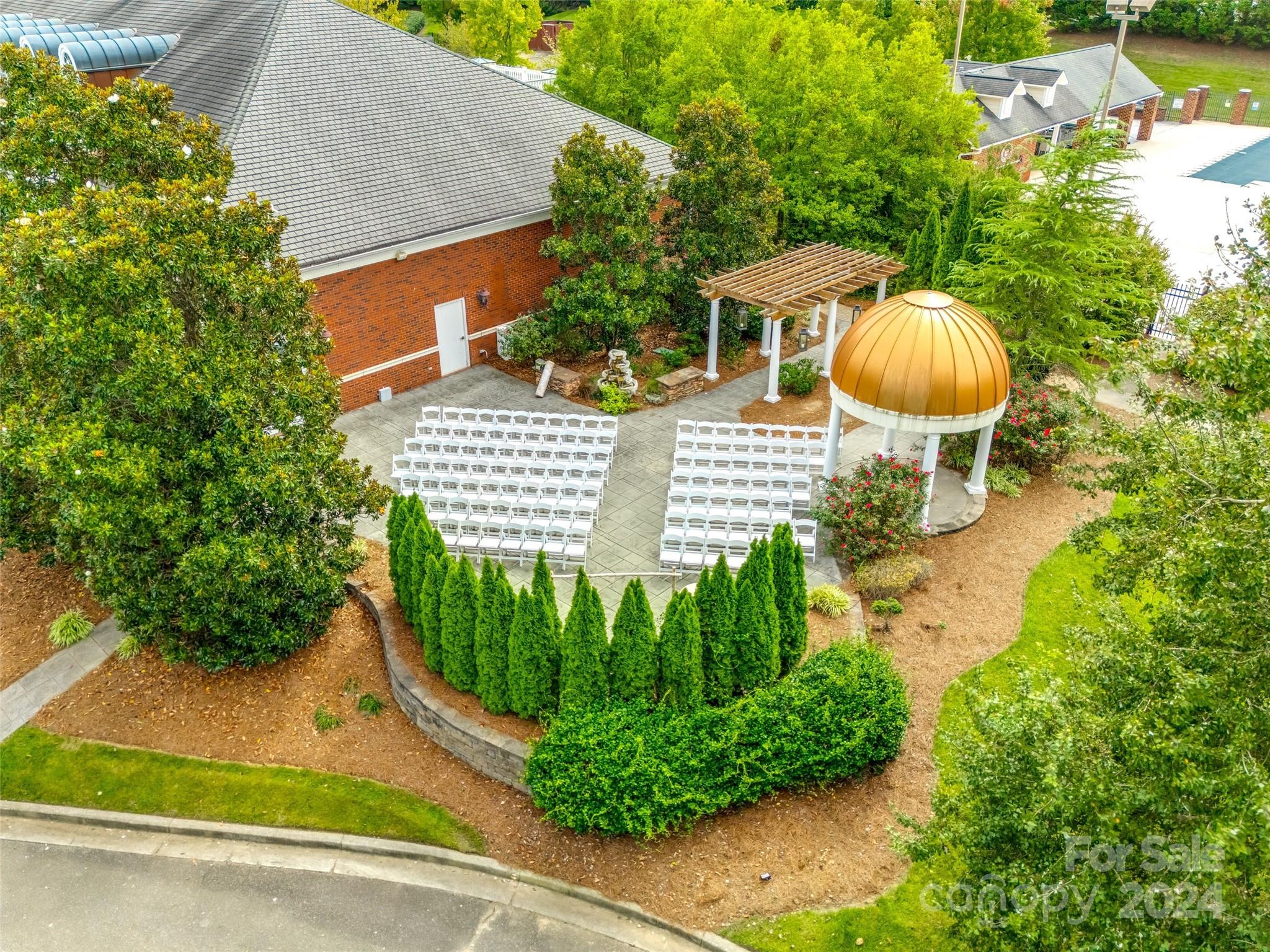 Laurel Creek - Residential