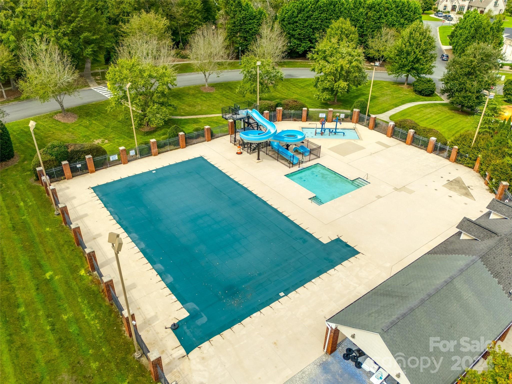 Laurel Creek - Residential