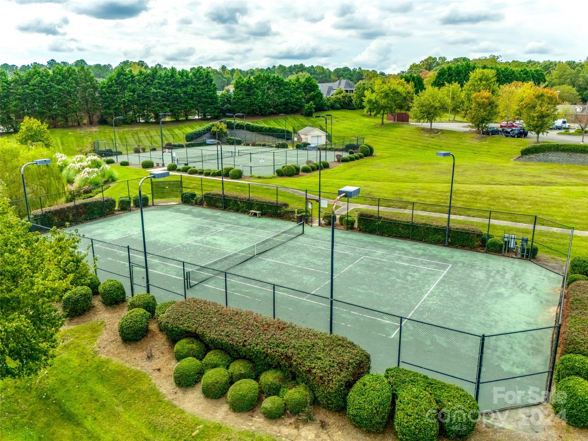 Laurel Creek - Residential