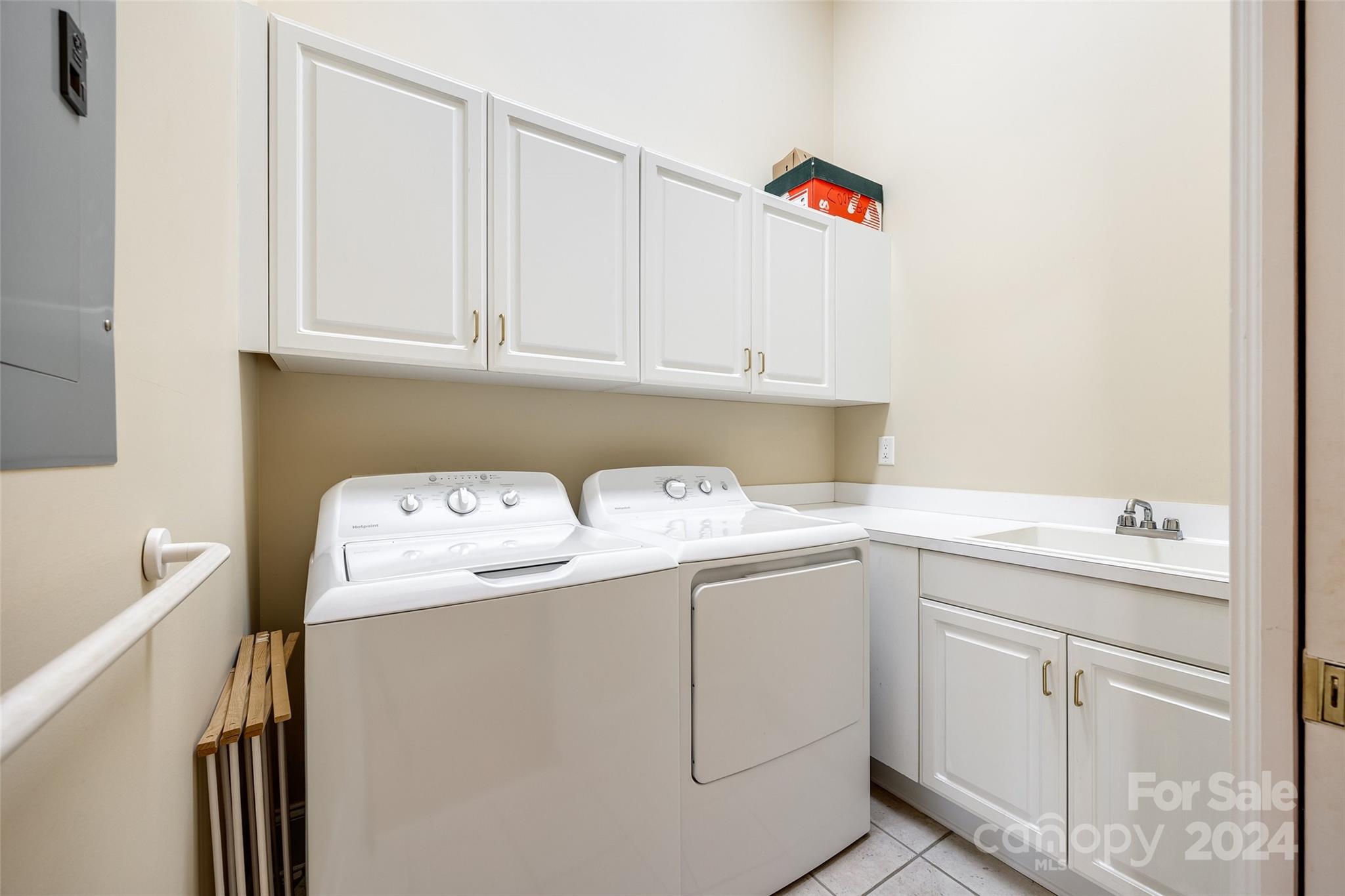 Laurel Creek - Residential