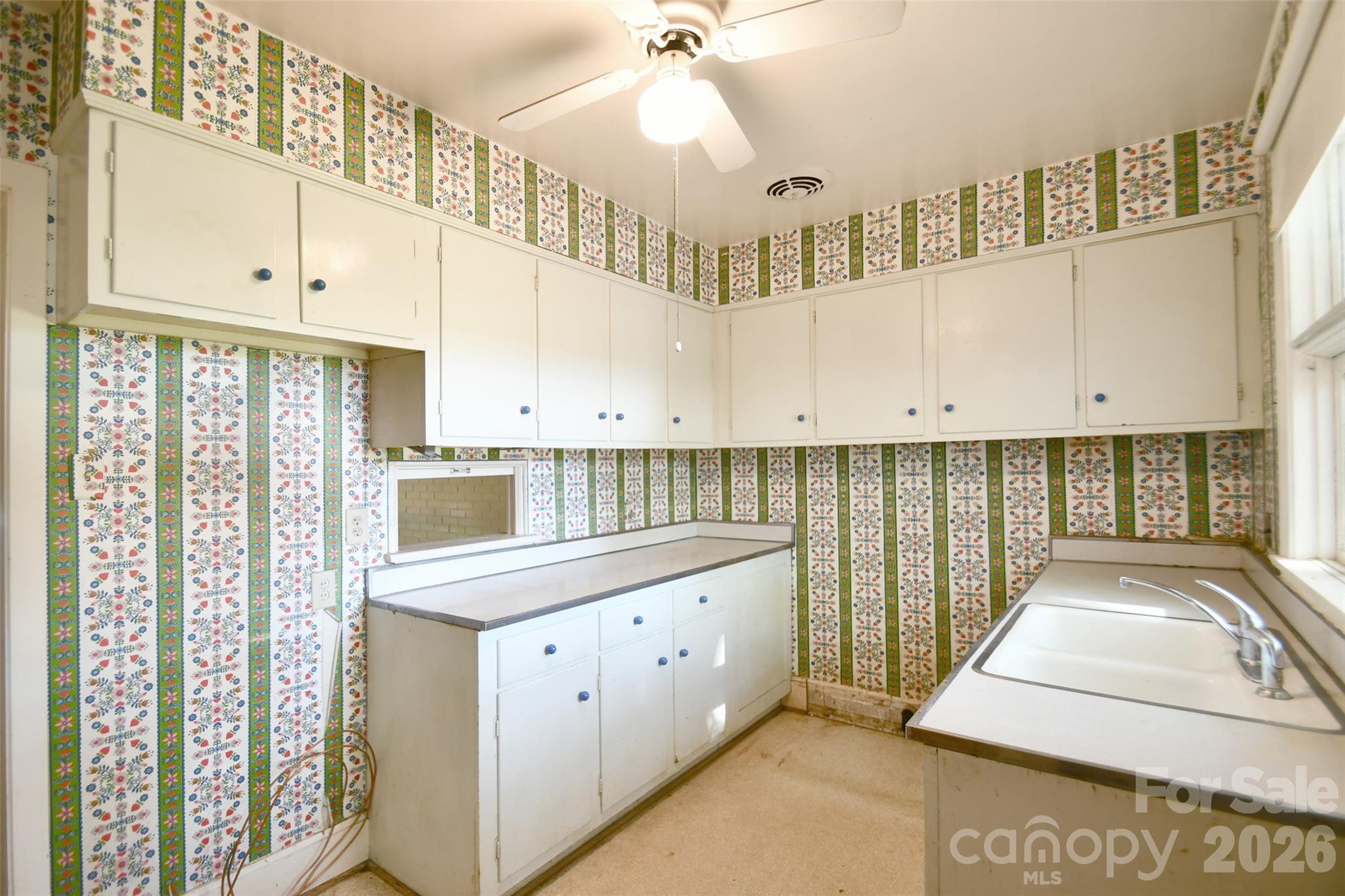 4547 Woodlark Lane