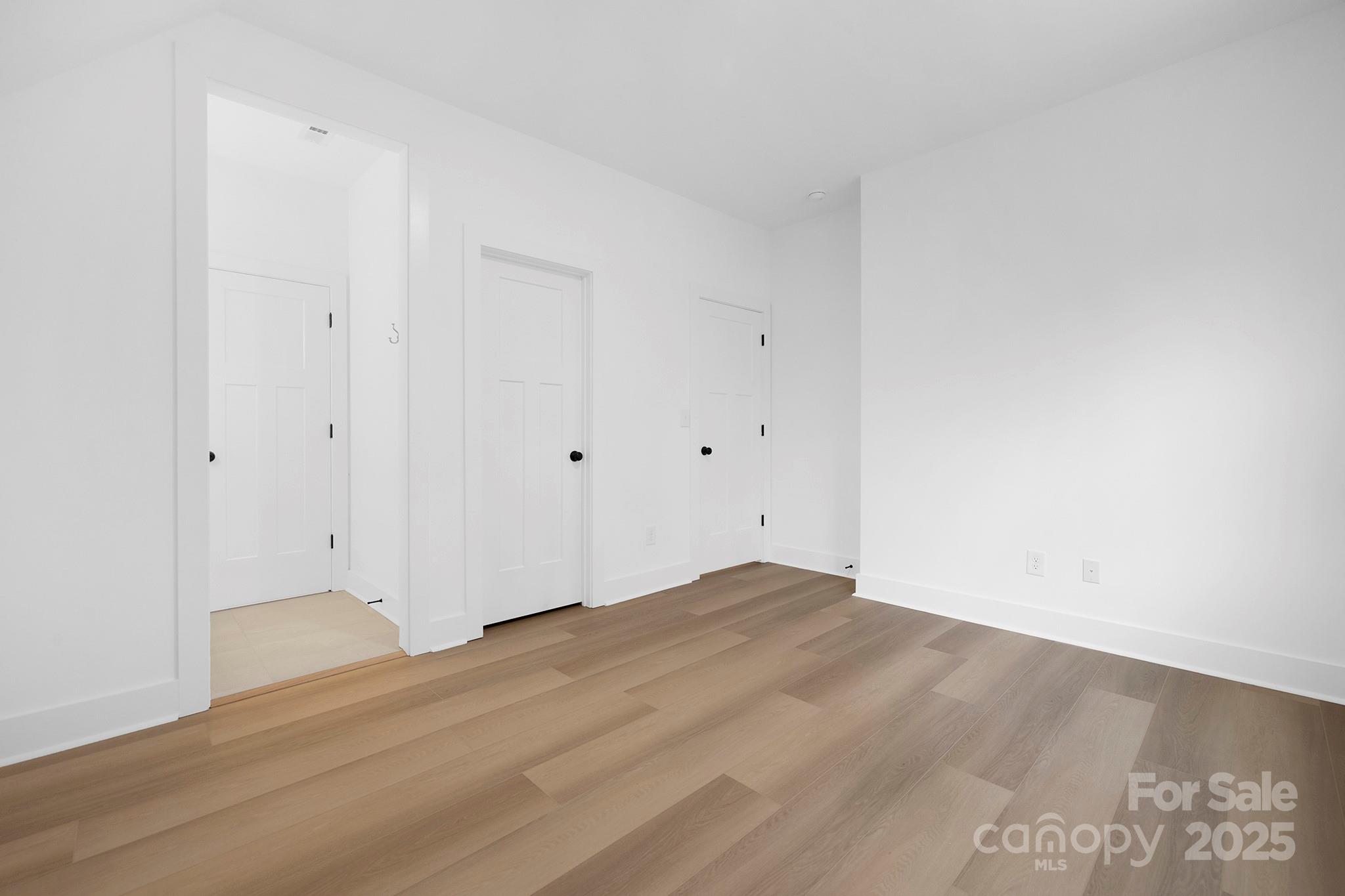 Sanders Landing - Residential