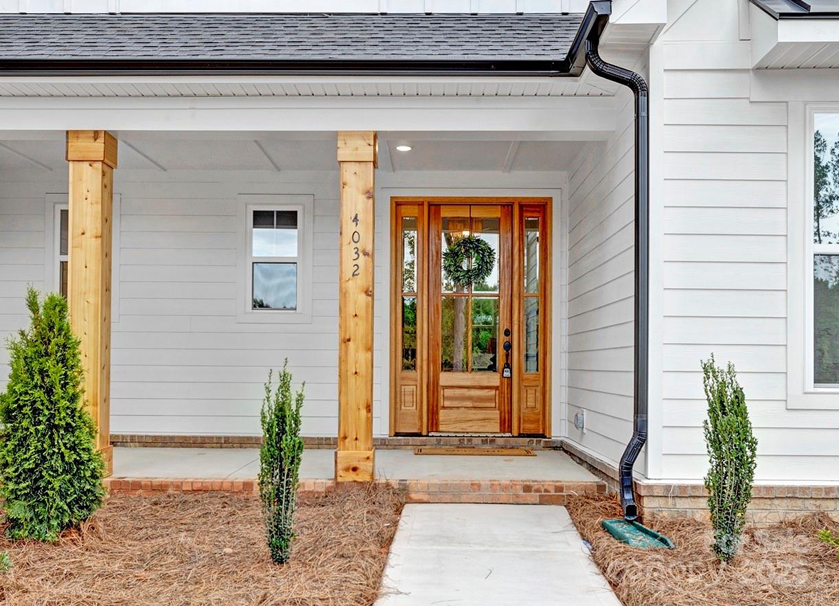 4032 Brandy Creek Court