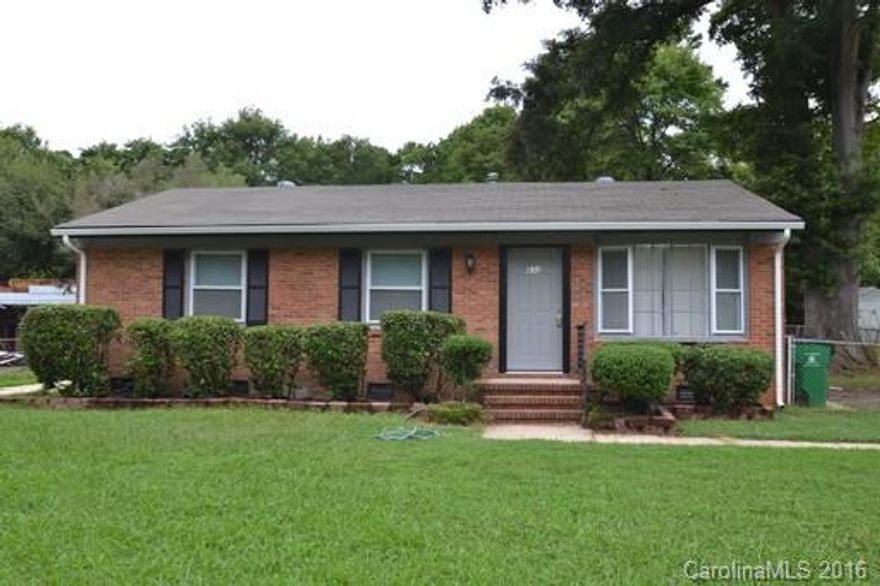 AVAILABLE: 1.21.17 3 bedroom, 2 bath with 1 car garage, fenced yard and additional storage building. Appliances include washer/dryer, stove & refrigerator. Double driveway. Hardwood or laminate flooring throughout. Newer efficient vinyl windows. Newer exterior doors. Nice deck off back with handicap ramp. 

Must see to appreciate. *Gas heat, central AC