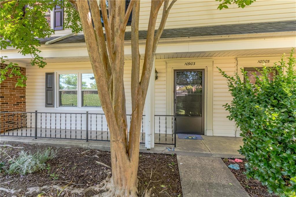 Lexington Commons - Residential